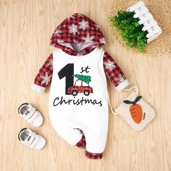NWT Christmas Baby Cotton Snowflake & Plaid Hooded Long-sleeve Graphic Jumpsuit - Picture 1 of 7
